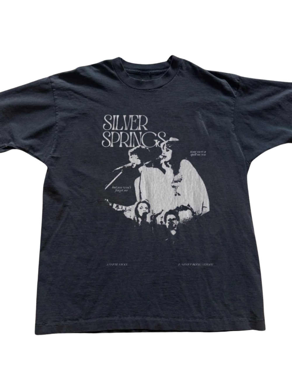 Gildan Silver Springs Graphic Tee - Black